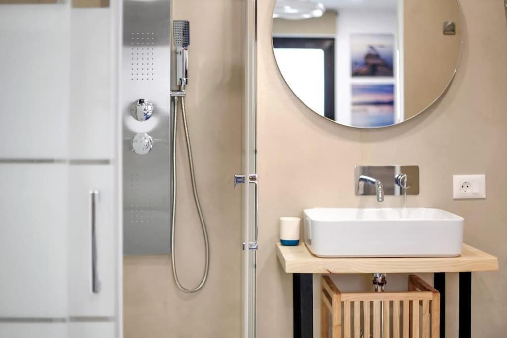 Studio In Torres Del Sol Griffin Near The Beach Arona  Εξωτερικό φωτογραφία